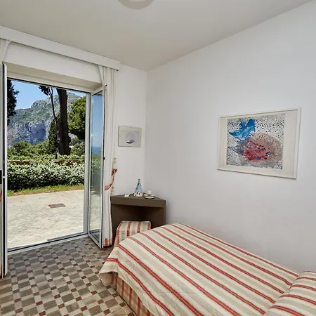 In Via Tragara Hotel